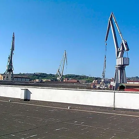 Hotel Naval 3*