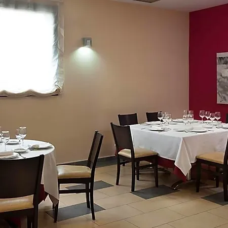 Naval Hotel