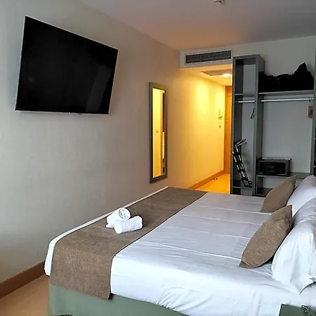 Naval Hotel