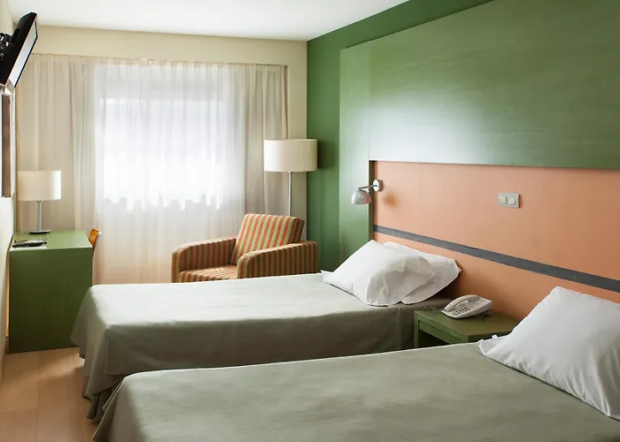 Naval 3* سيستاو