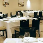 Naval فندق 3*