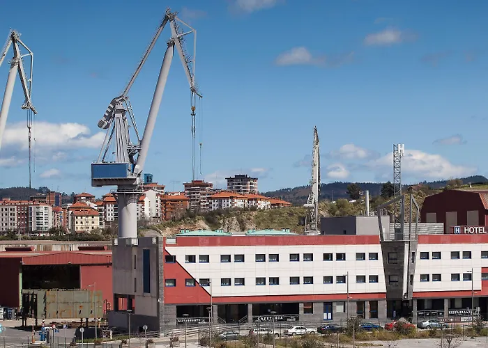 Hotel Naval Sestao